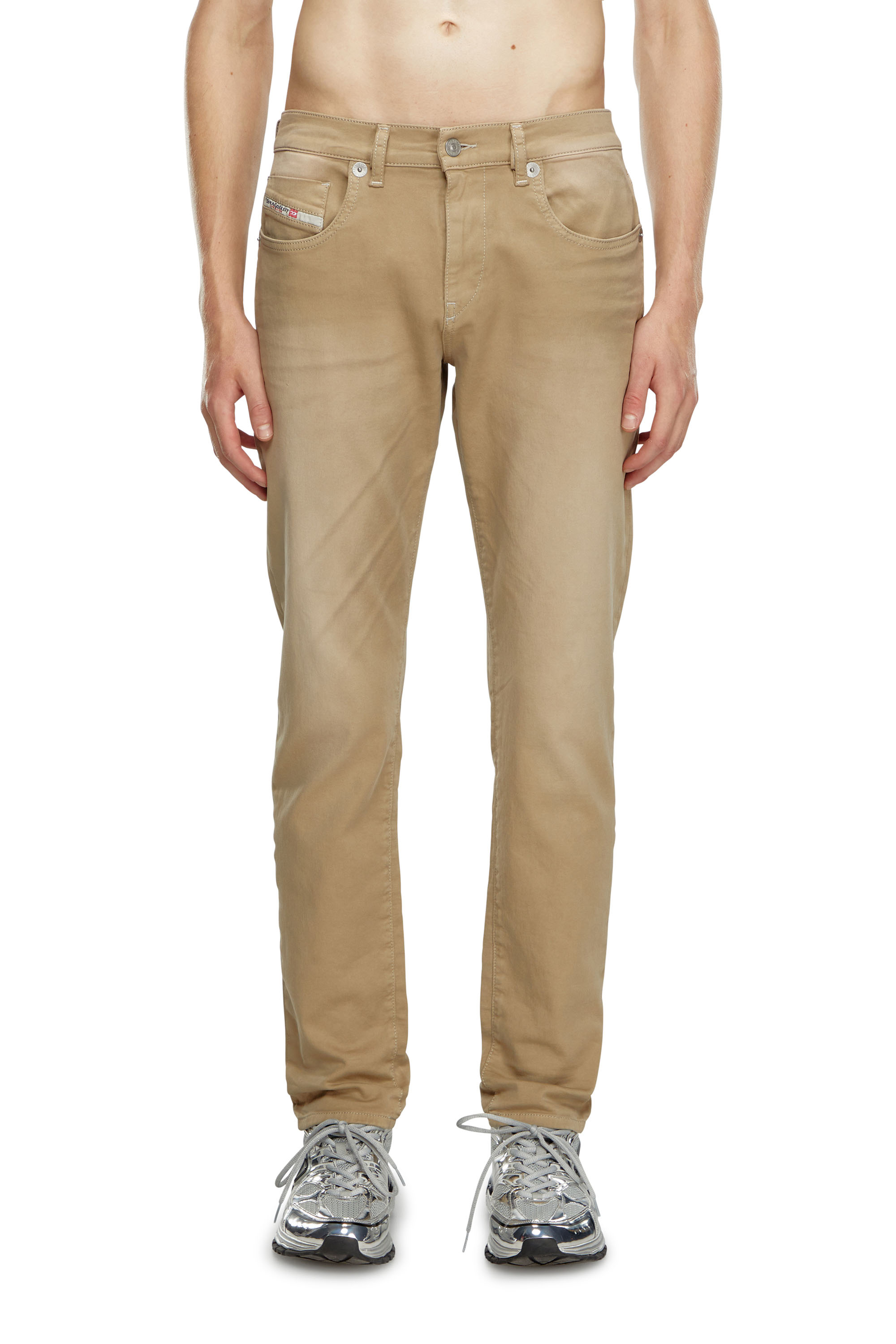 Diesel - Herren Slim 2060 D-Strukt Joggjeans® 0670M, Beige - 1