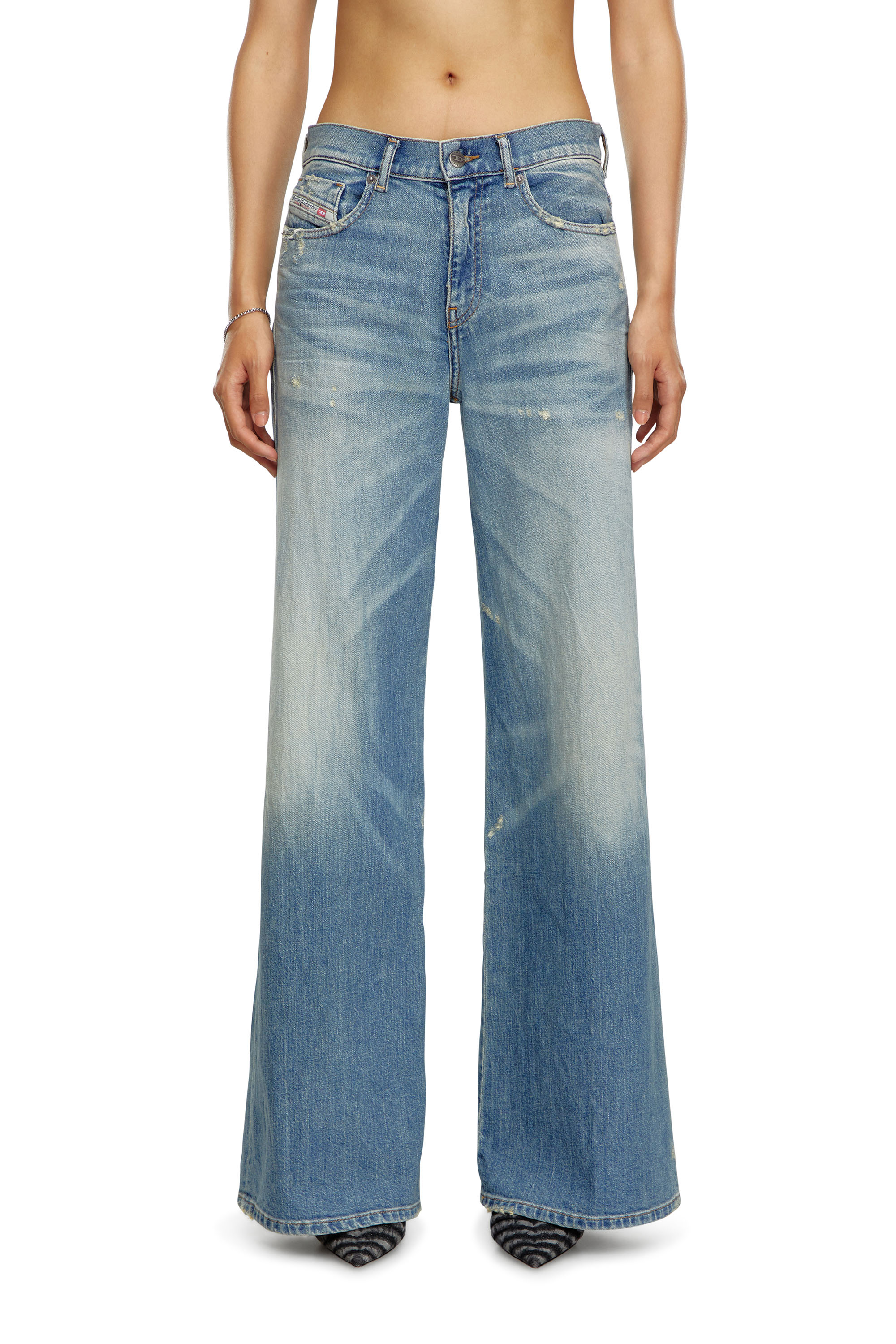 Diesel - Damen Flare Jeans 1978 D-Akemi 09J44, Mittelblau - 1